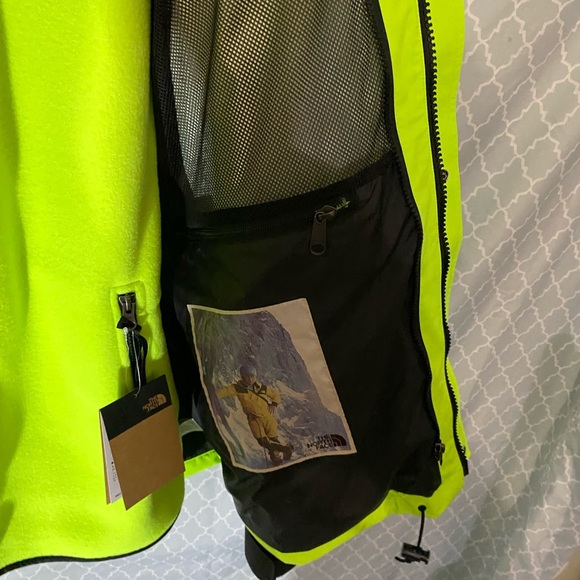 Super nice jacket with fleece zip in jacket included men’s xl the northface - Picture 2 of 16